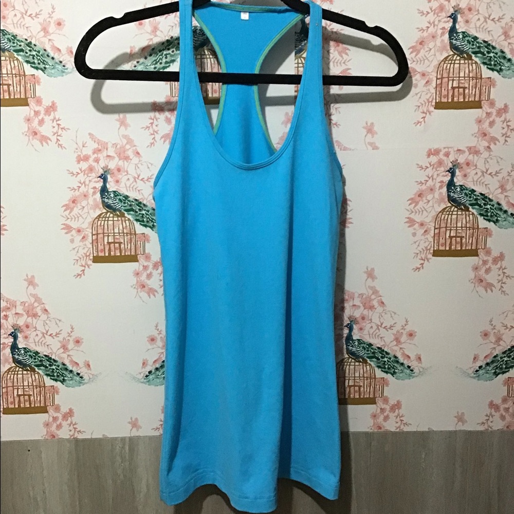 Light blue lululemon racer back tank top size 4